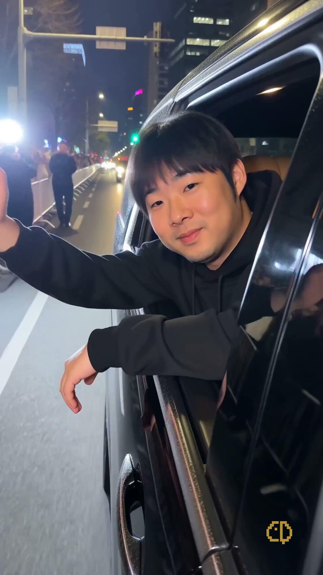 Video | Thincque